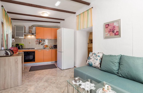 Golovik House | Nice home in Moscenicka Draga