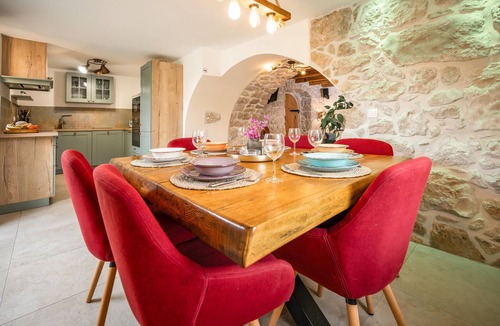 Rasopasno House | Nice home in Malinska