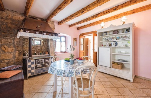 Markovac House | Nice home in Markovac