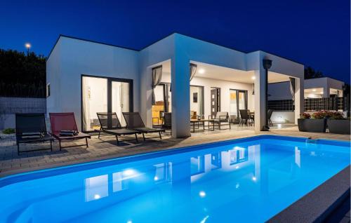 Posedarje House | Nice Home In Posedarje