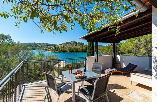 Island Dugi Otok House | Nice home in Sali with WiFi