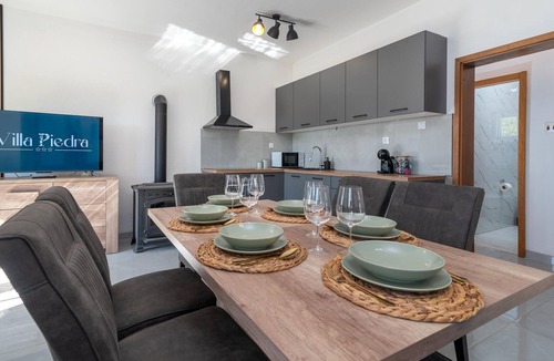 Seget House | Nice home in Seget Gornji