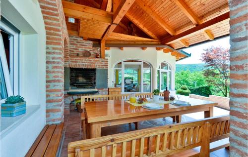 Gornji Kneginec House | Nice Home In Varazdin Breg With Sauna