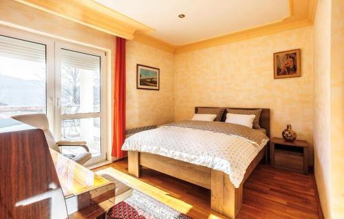 Velic House | Nice Home In Velic- Trilj