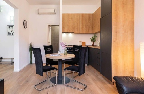 Zagreb Apartment | Niko & Sofia's Apartment
