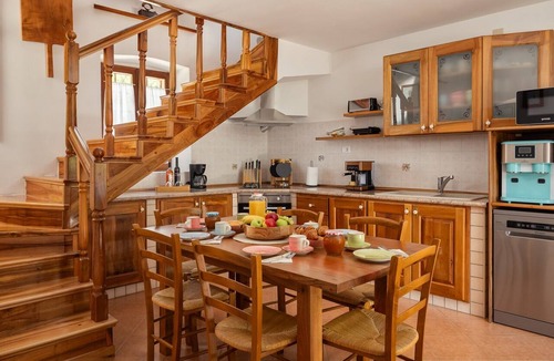 Vardica Villa | Old House Grota by Villas Guide