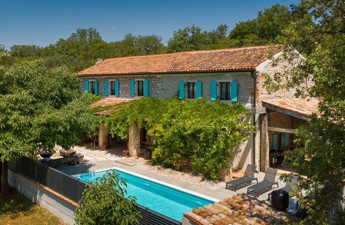 Vardica Villa | Old House Grota by Villas Guide