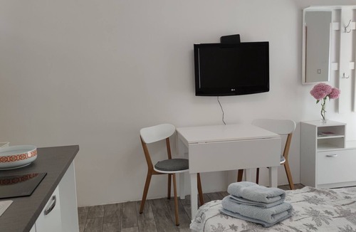 Lucija Apartment | Olive House Portoroz Studio w/ Garden View MIMOSA