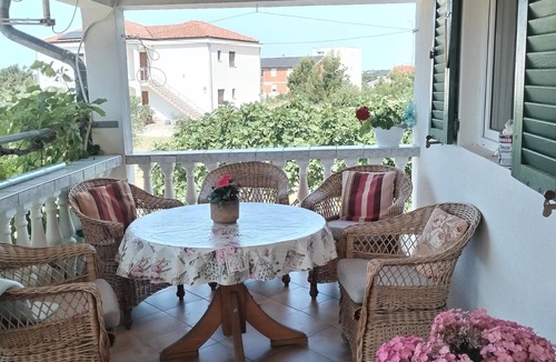 Seline Apartment | One bedroom apartment with terrace Seline, Paklenica (A-24806-e)
