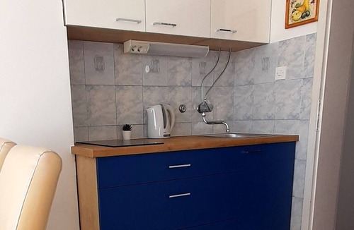 Kastel Stafilic Apartment | One bedroom apartment with terrace and sea view Kaštel Štafilić, Kaštela (A-18673-b)