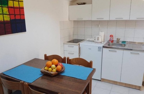Sobra Apartment | One bedroom apartment with balcony and sea view Sobra, Mljet (A-600-a)
