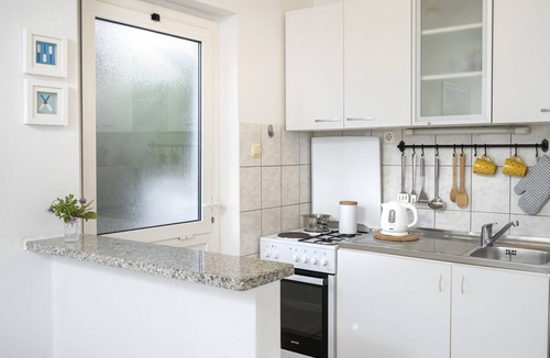 Stari Grad Apartment | One bedroom apartment with terrace