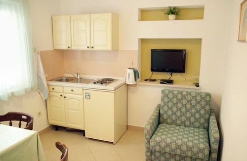 Baska Voda Apartment | One bedroom apartment with balcony and sea view Baška Voda, Makarska (A-2709-a)