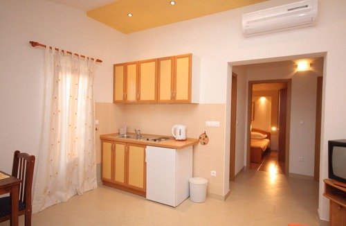 Baska Voda Apartment | One bedroom apartment with terrace and sea view Baška Voda, Makarska (A-2709-d)