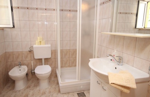 Baska Voda Apartment | One bedroom apartment with terrace and sea view Baška Voda, Makarska (A-6718-e)