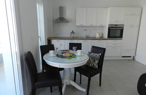 Baska Voda Apartment | One bedroom apartment with balcony Baška Voda, Makarska (A-15214-b)