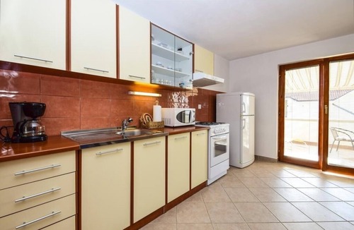 Drage Apartment | One bedroom apartment with terrace Drage, Biograd (A-17392-b)