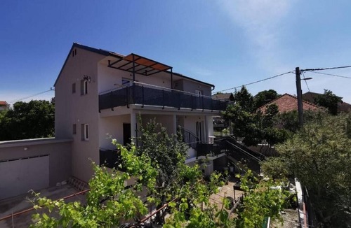 Pakostane Apartment | One bedroom apartment with terrace Pakoštane, Biograd (A-18979-c)