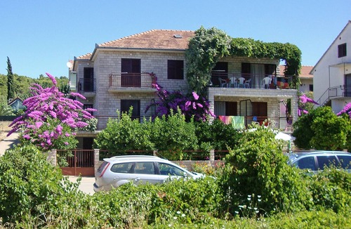 Stari Grad Apartment | One bedroom apartment with terrace Stari Grad, Hvar (A-8686-d)