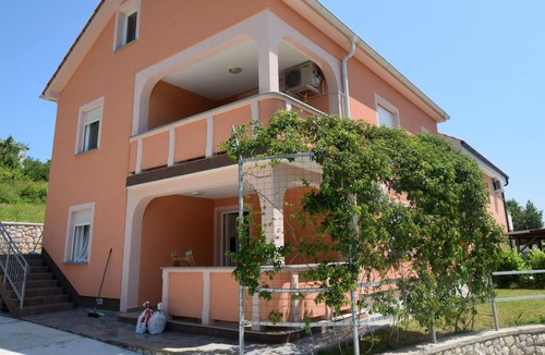 Cizici Apartment | One bedroom apartment with terrace Čižići, Krk (A-20360-a)