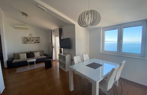 Drasnice Apartment | One bedroom apartment near beach Drašnice, Makarska (A-22864-a)
