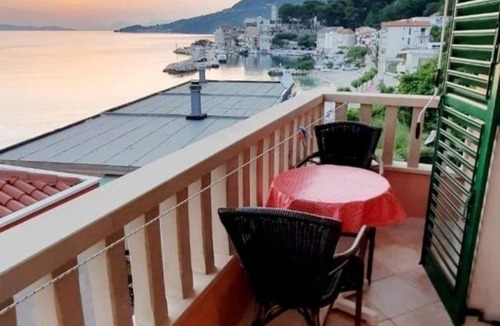 Drasnice Apartment | One bedroom apartment near beach Drašnice, Makarska (A-25930-b)