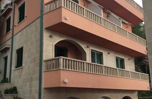 Drasnice Apartment | One bedroom apartment near beach Drašnice, Makarska (A-25930-c)