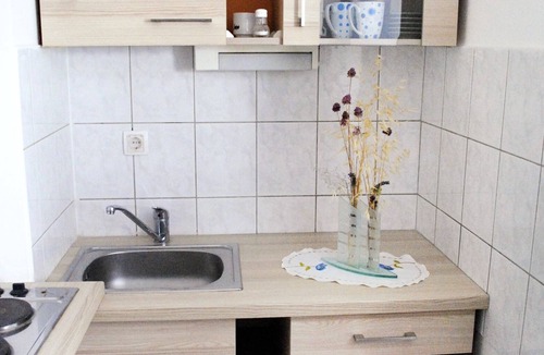 Jadranovo Apartment | One bedroom apartment with balcony and sea view Jadranovo, Crikvenica (A-5285-c)