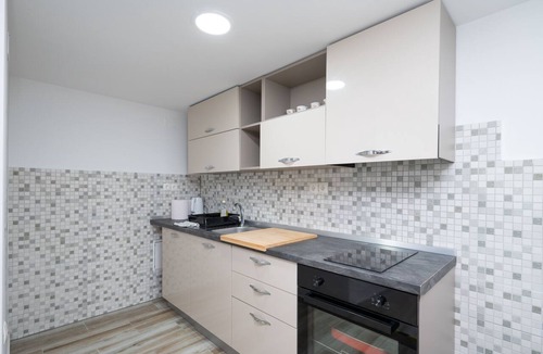 Lukovo Sugarje Apartment | One bedroom apartment with a swimming pool Lukovo Šugarje, Karlobag (A-24896-b)