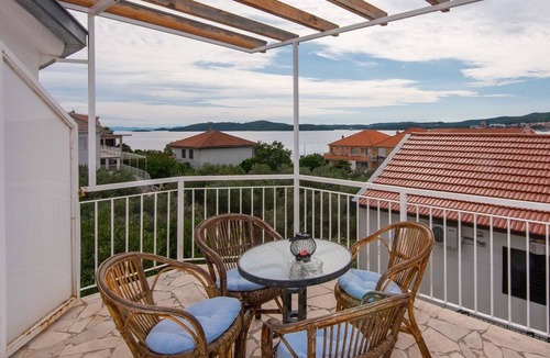 Kuciste Apartment | One bedroom apartment with terrace and sea view Kučište, Pelješac (A-27624-e)