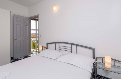 Kuciste Apartment | One bedroom apartment with terrace and sea view Kučište, Pelješac (A-27624-f)