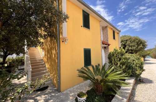 Loviste Apartment | One bedroom apartment with sea view (2)