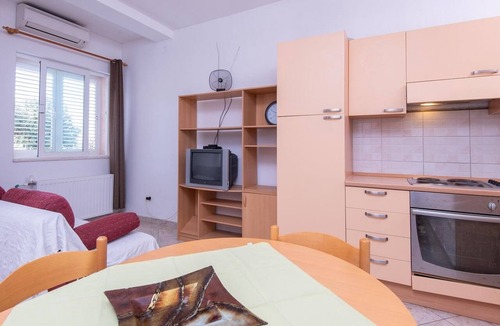 Loviste Apartment | One bedroom apartment with terrace Lovište, Pelješac (A-27630-b)