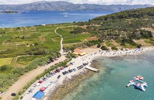 Lumbarda Apartment | One bedroom apartment with balcony and sea view Lumbarda, Korčula (A-17611-a)