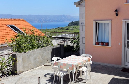 Lumbarda Apartment | One bedroom apartment with terrace and sea view Lumbarda, Korčula (A-4352-b)