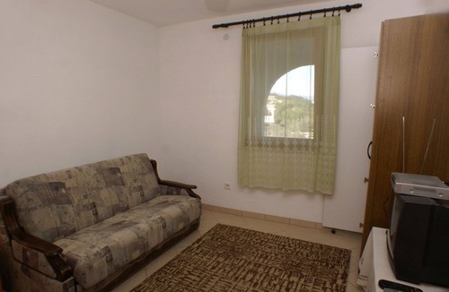 Lumbarda Apartment | One bedroom apartment with air-conditioning Lumbarda, Korčula (A-4375-a)