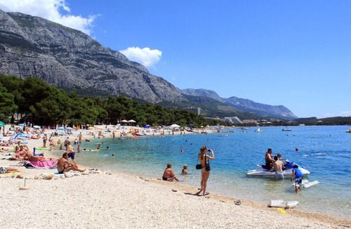 Zelenka Apartment | One bedroom apartment with balcony and sea view Makarska (A-22633-a)