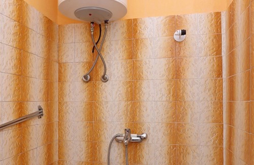Stara Novalja Apartment | One bedroom apartment near beach Stara Novalja, Pag (A-4142-b)