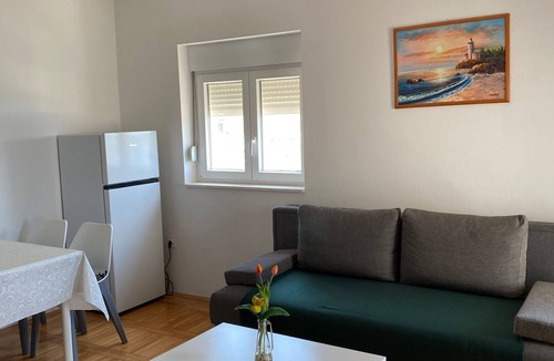 Kozino Apartment | One bedroom apartment near beach Kožino, Zadar (A-5803-c)