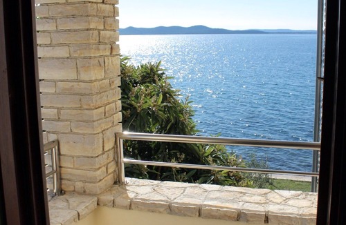 Kozino Apartment | One bedroom apartment near beach Kožino, Zadar (A-5803-c)