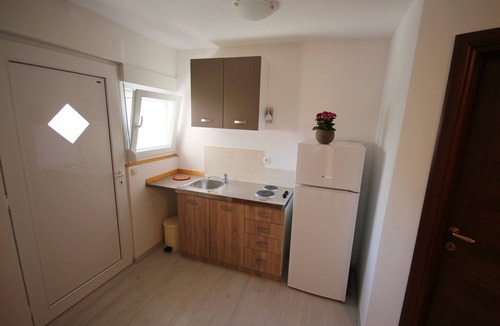 Kozino Apartment | One bedroom apartment with terrace and sea view Kožino, Zadar (A-5893-b)