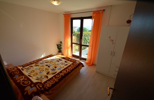 Kozino Apartment | One bedroom apartment with terrace and sea view Kožino, Zadar (A-5893-b)