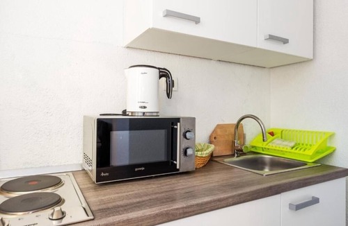 Grabovac Apartment | One bedroom apartment with terrace Grabovac, Plitvice (A-24968-d)