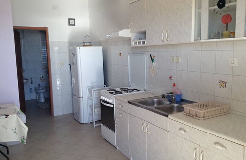 Dvornica Apartment | One bedroom apartment with terrace and sea view Kanica, Rogoznica (A-11818-a)