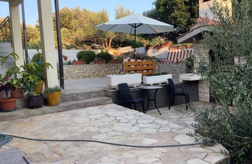 Dvornica Apartment | One bedroom apartment with terrace and sea view Kanica, Rogoznica (A-11818-a)