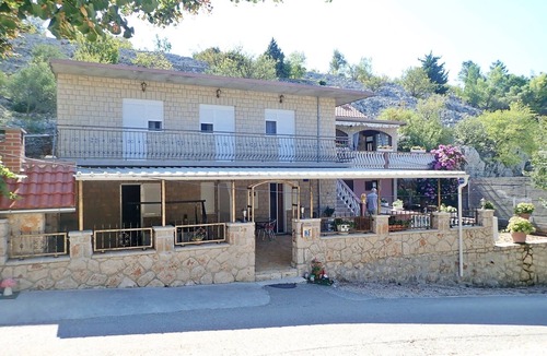 Tribanj Apartment | One bedroom apartment with terrace Tribanj, Paklenica (A-26977-b)