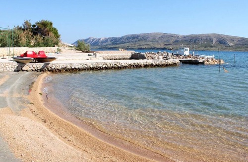 Kustici Apartment | One bedroom apartment near beach Kustići, Pag (A-6376-g)