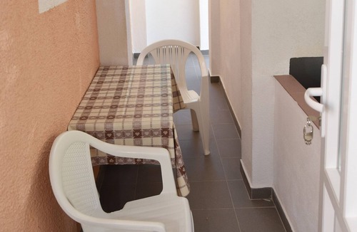 Metajna Apartment | One bedroom apartment near beach Metajna, Pag (A-6522-a)