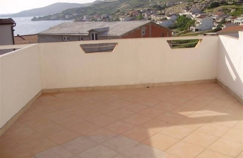 Metajna Apartment | One bedroom apartment with terrace Metajna, Pag (A-525-d)