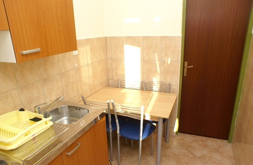 Pasman Apartment | One bedroom apartment near beach Pašman (A-685-c)